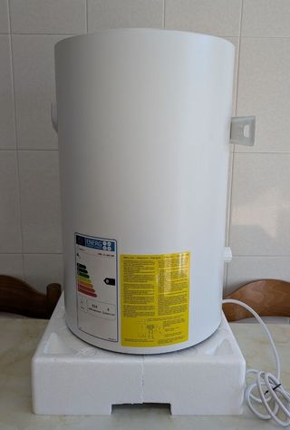 Termo Eléctrico Emelson EML-TV-30COM
