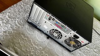 Ordenador HP Compaq sobremesa