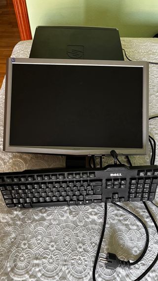 Ordenador HP Compaq sobremesa