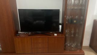 Mueble comedor madera y cristal