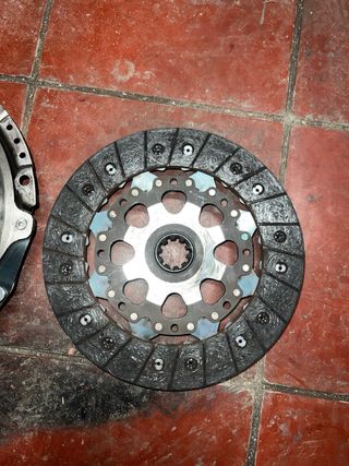 Disco y Prensa Embrague BMW 325TDS