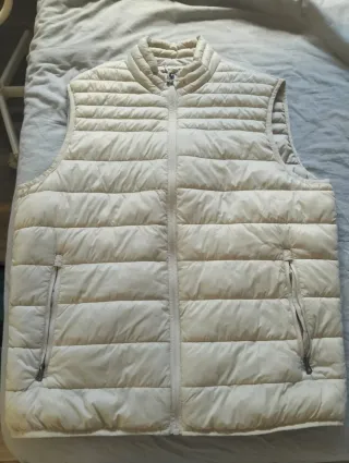 Chaleco acolchado hombre beige