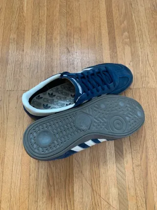 Adidas Scarpe beige/blu taglia 41.5