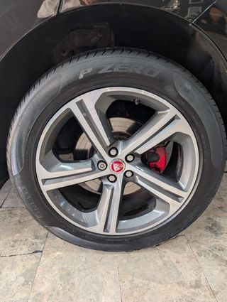 JAGUAR F-PACE 🟢 3.0 TDV6 300cv AWD ACABADO SVR