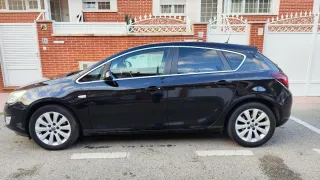 Opel Astra 2010
