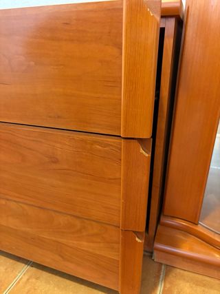 Mueble de salón madera y cristal