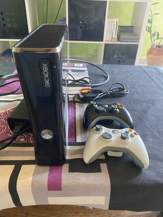 Xbox 360 + Giochi + Accessori