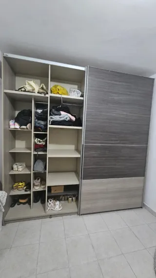 Armario modular venta solo en Ceuta.