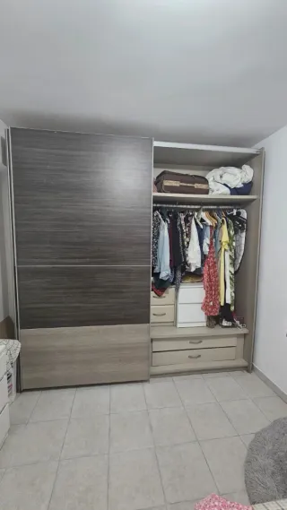 Armario modular venta solo en Ceuta.