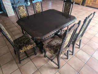 Mueble comedor antiguo madera y cristal