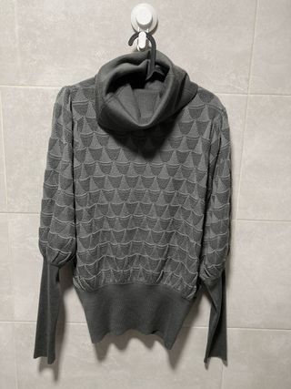 Jersey cuello alto 
