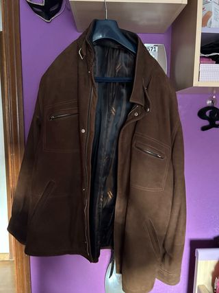 Chaqueta de ante marrón