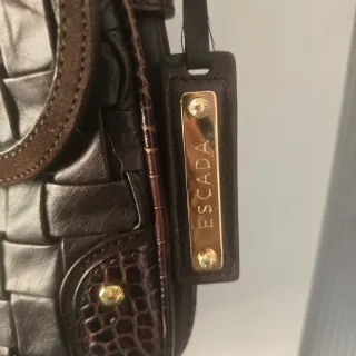 Bolso Escada Marrón y Dorado