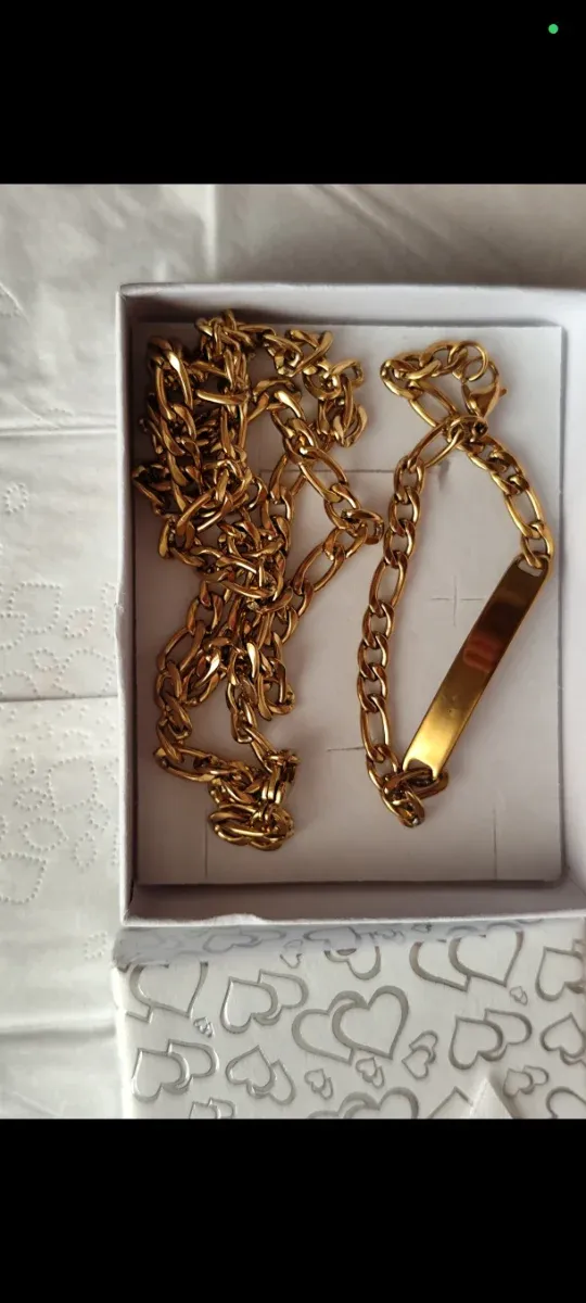 Colar 18 em ouro com pulseira eliminada