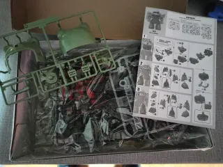 Maqueta Zaku II
