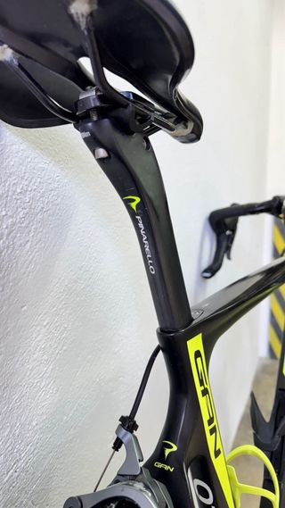Pinarello GAN Ultegra Di2 T52