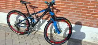 Bicicleta Cube Stereo Race 120