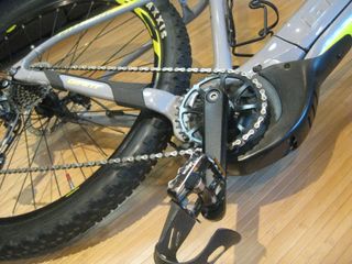 Bicicleta Eléctrica Giant Fathom E+ 3 29