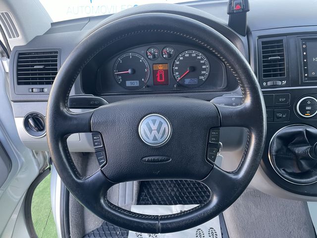 Volkswagen Multivan 2006 7 plazas