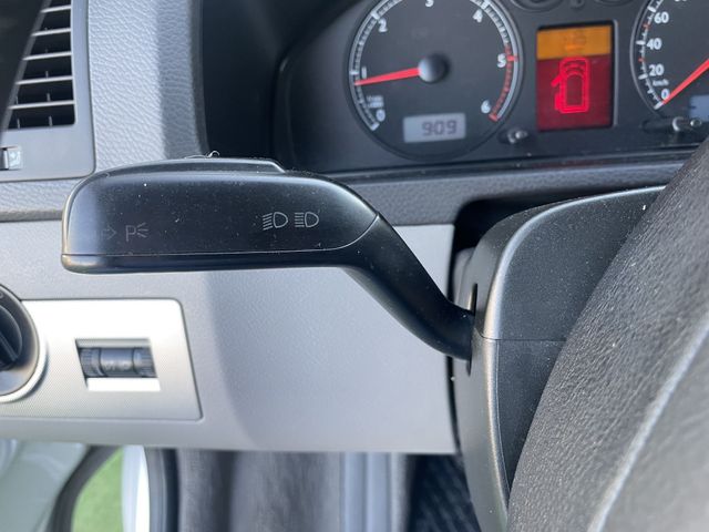 Volkswagen Multivan 2006 7 plazas