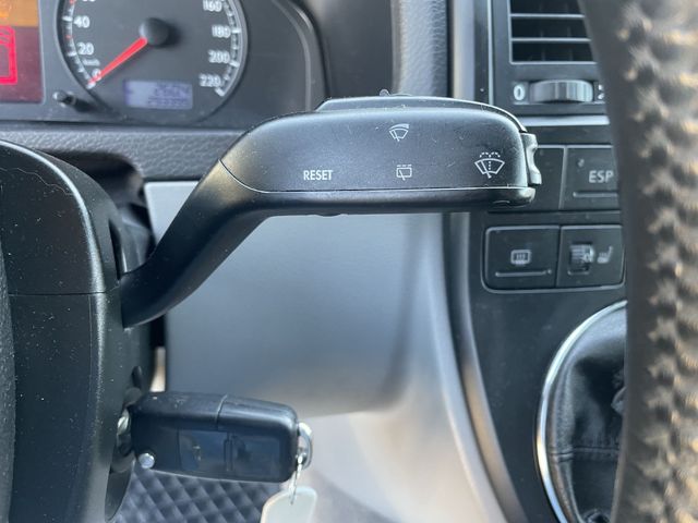 Volkswagen Multivan 2006 7 plazas