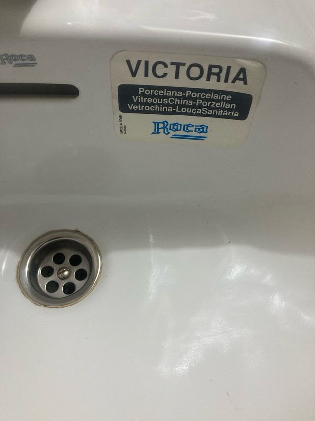 Lavabo Roca Victoria Porcelana Completo