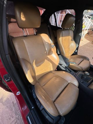 Interior BMW E46 Pack M Marrón