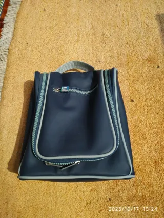 Neceser Nivea chico azul y gris