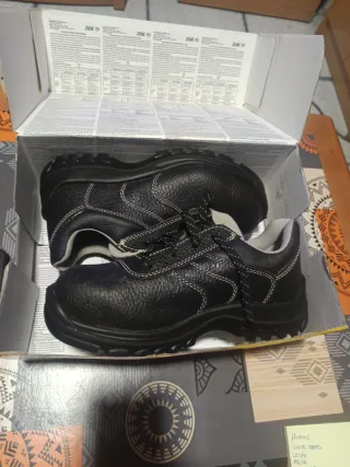 Zapatos de seguridad negros talla 38