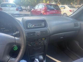 Toyota Corolla 2000
