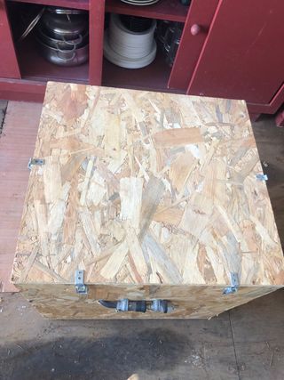 Caja insonorizada para pequeño compresor