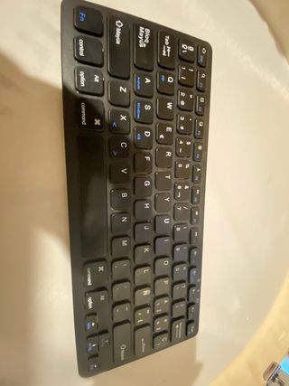 Teclado Bluetooth Mayus Portátil