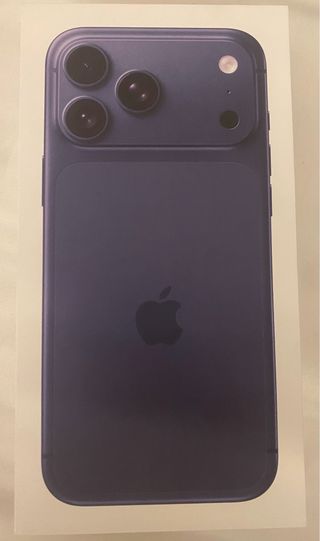 iPhone 17 Pro Max 256GB Azul oscuro. Nuevo