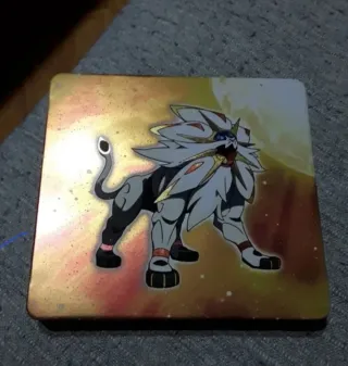 Caja metálica Pokémon Sol