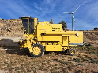 Cosechadora new holland Claas 1520