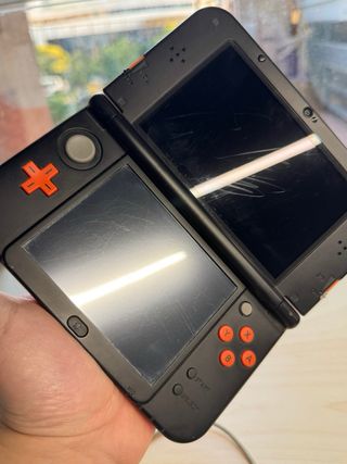 Nintendo New 3DS XL Roja