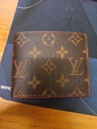 Portafoglio Louis Vuitton marrone