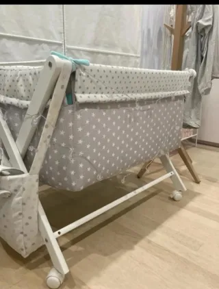 Se vende cuna portatil para bebe (primeros meses)
