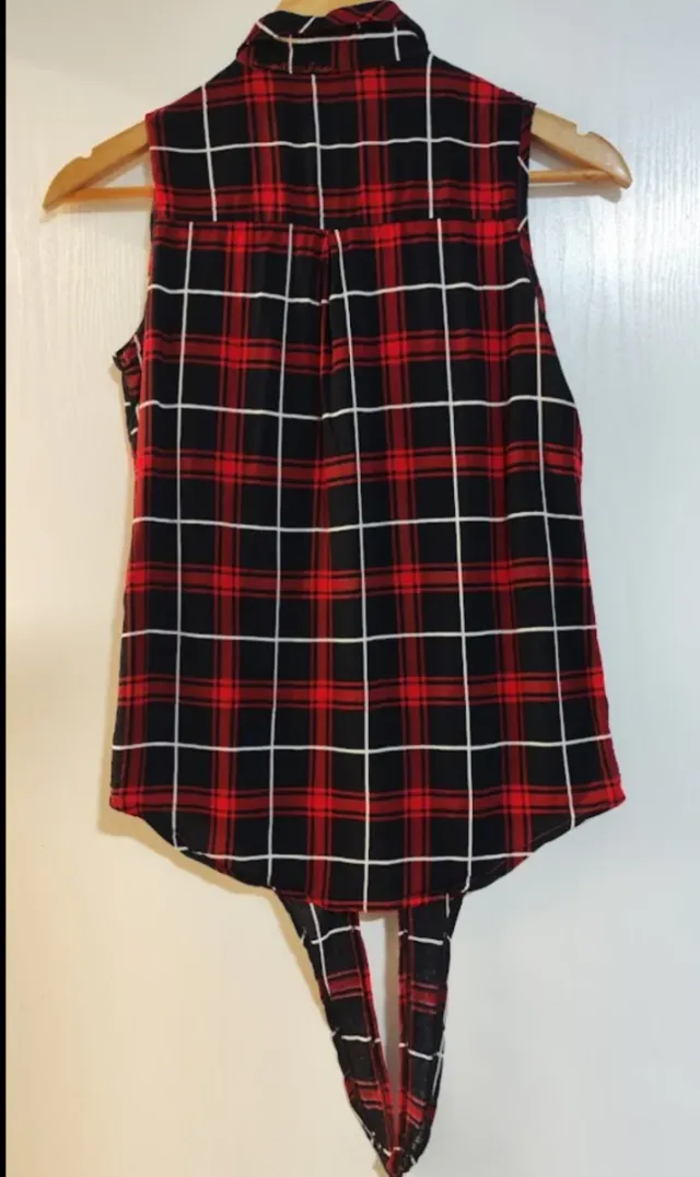 Camiseta cuadros sin mangas