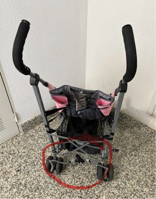 Silla de paseo gris y rosa