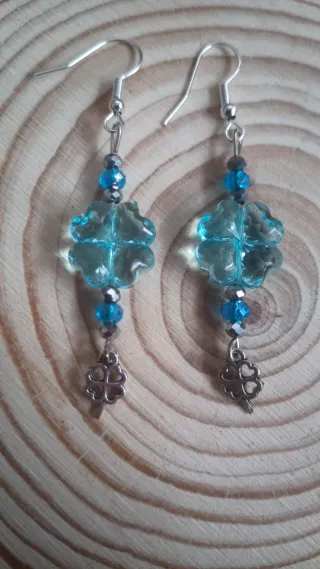 Pendientes trébol suerte y pulseras de trébol