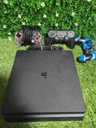 PS4 (PlayStation 4) Negra + 5 Juegos