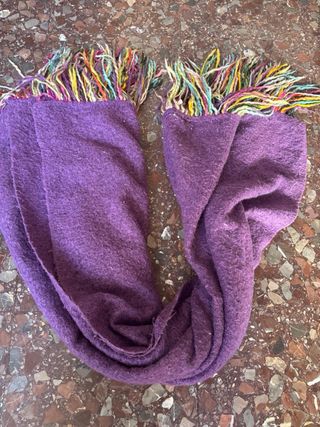 Bifanda multicolor con flecos