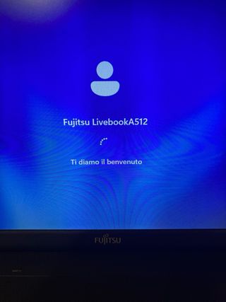 Notebook Fujitsu LIFEBOOK A512 Nero