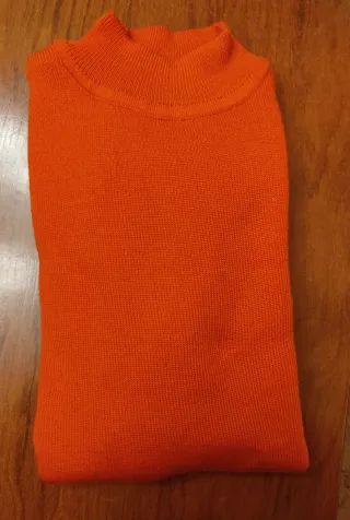 Jersey cuello alto naranja talla M