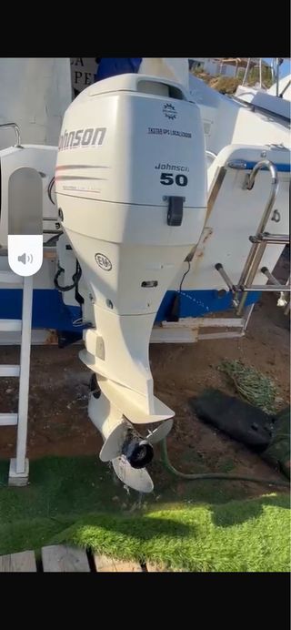 Motor fueraborda Johnson 70 CV 4 tiempos  roto