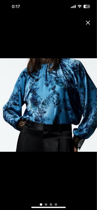 Blusa azul satinada Zara Talla S