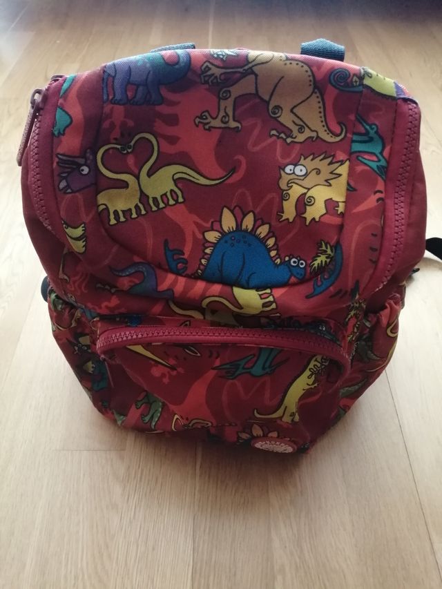 MOCHILA INFANTIL DINOSAURIOS KUKUXUMUSU