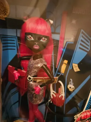 Muñeca Monster High Catty Noir