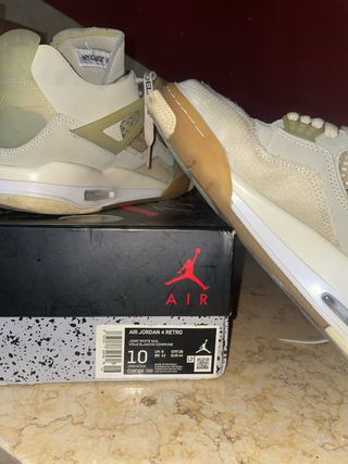Nike Air Jordan 4 Retro x Off-White Beige